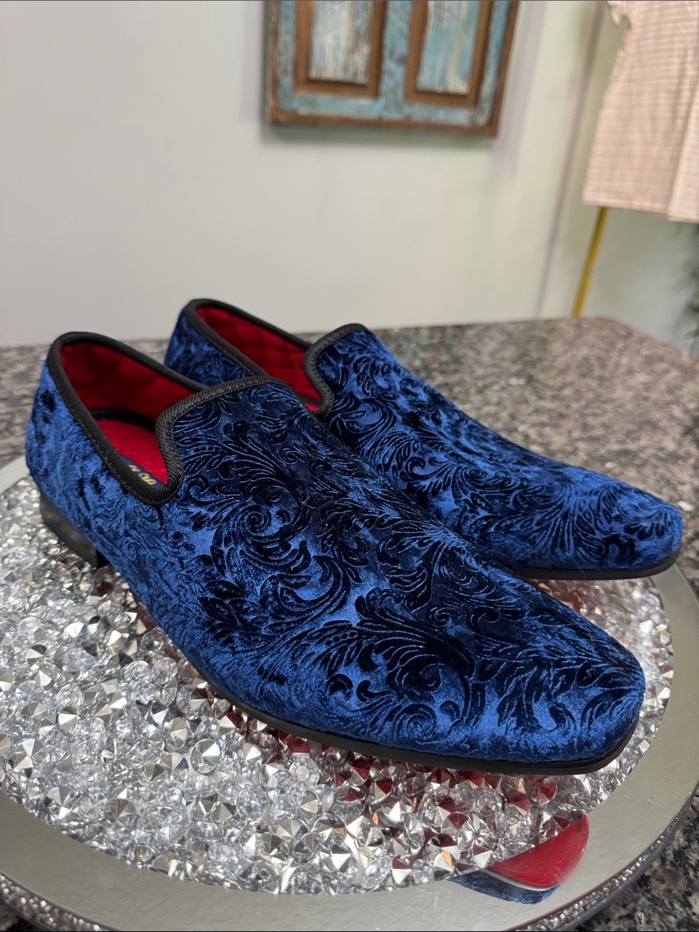 La Milano Blue Velvet Embossed Slip-On Loafers EUC 10.5 EEE